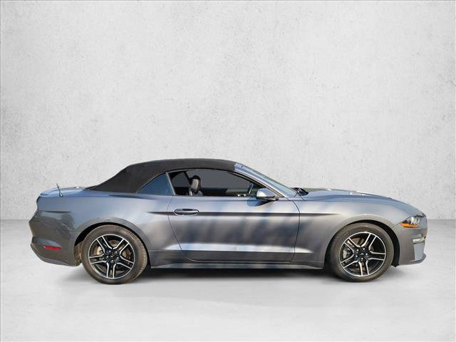 Used 2022 Ford Mustang Premium RWD image 4
