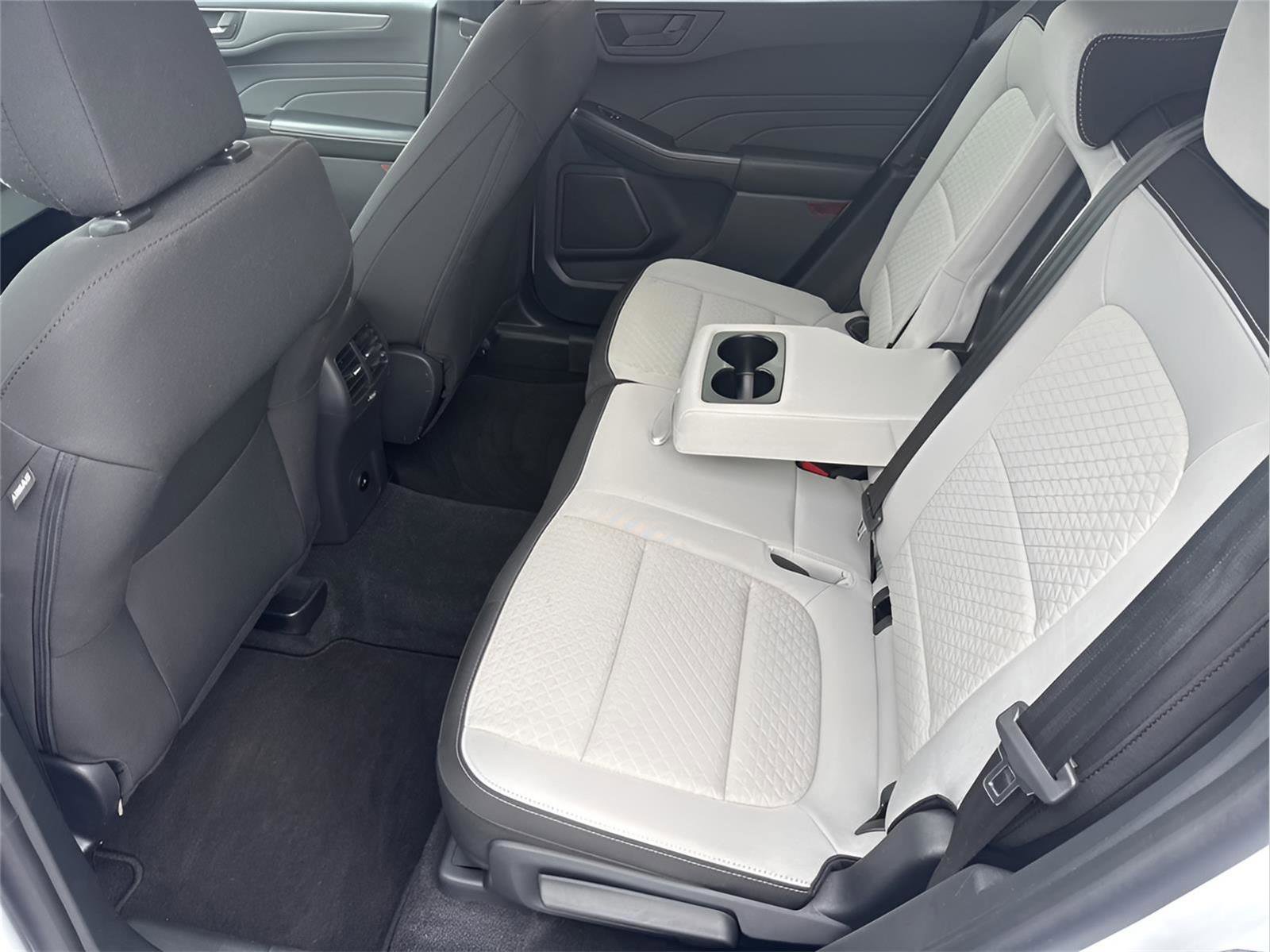 Used 2024 Ford Escape Active image 18