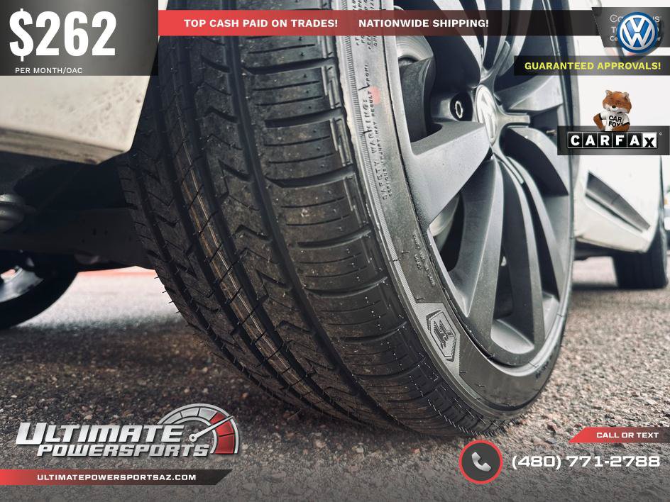 Used 2014 Volkswagen Beetle R-Line FWD image 71