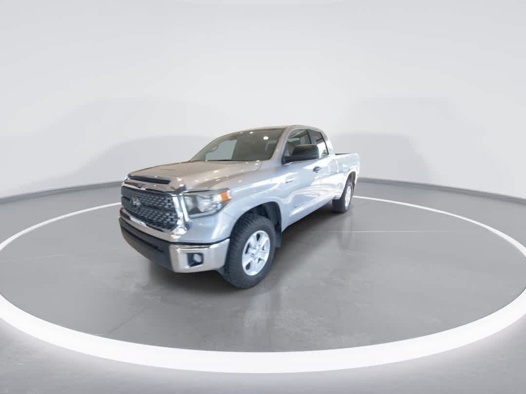 Used 2020 Toyota Tundra SR5 AWD/4WD image 4