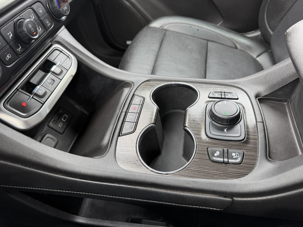 Used 2021 GMC Acadia SLT w/ Technology Package AWD/4WD image 50