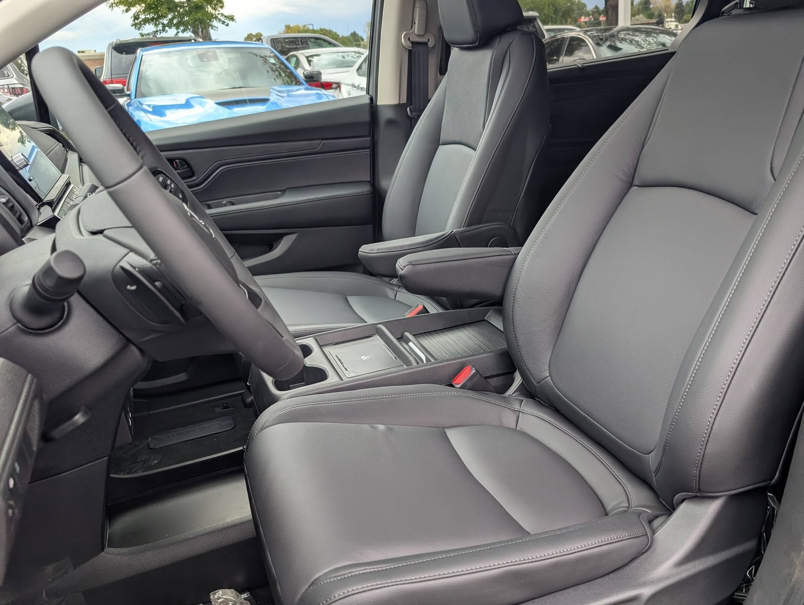 New 2026 Honda Odyssey EX-L image 5