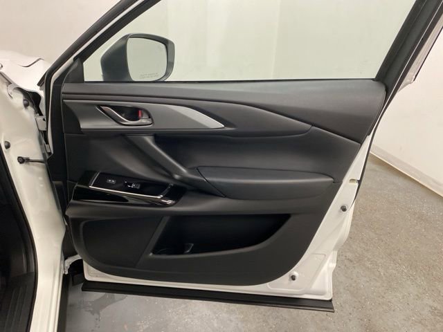 Used 2023 MAZDA CX-9 Touring image 26