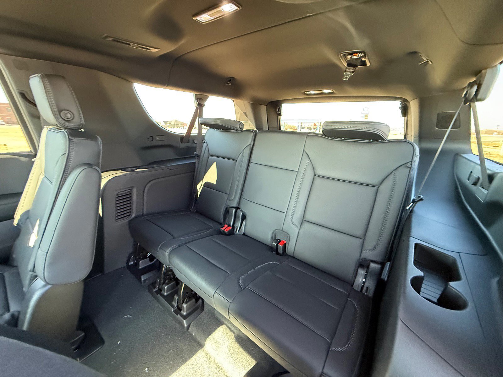 New 2026 GMC Yukon XL Denali w/ Sun & Power Step Package image 16