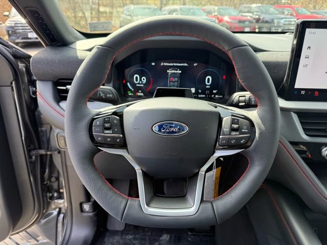 Used 2026 Ford Explorer ST-Line w/ ST-Line Street Pack AWD/4WD image 13
