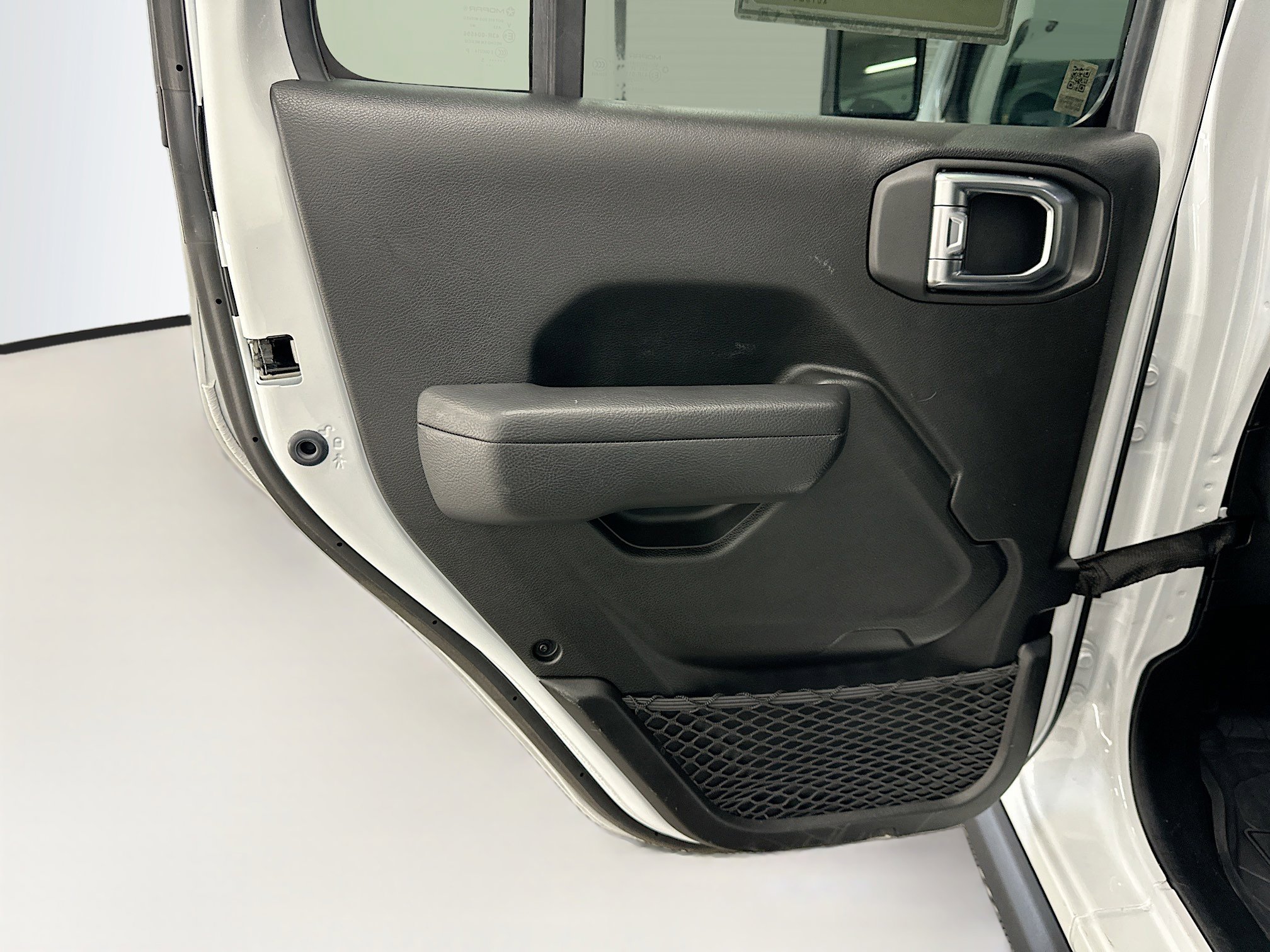Used 2025 Jeep Wrangler Willys image 26