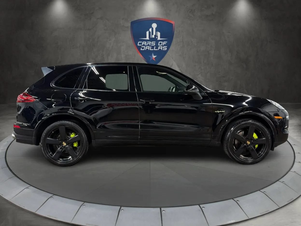 Used 2017 Porsche Cayenne S AWD/4WD image 6