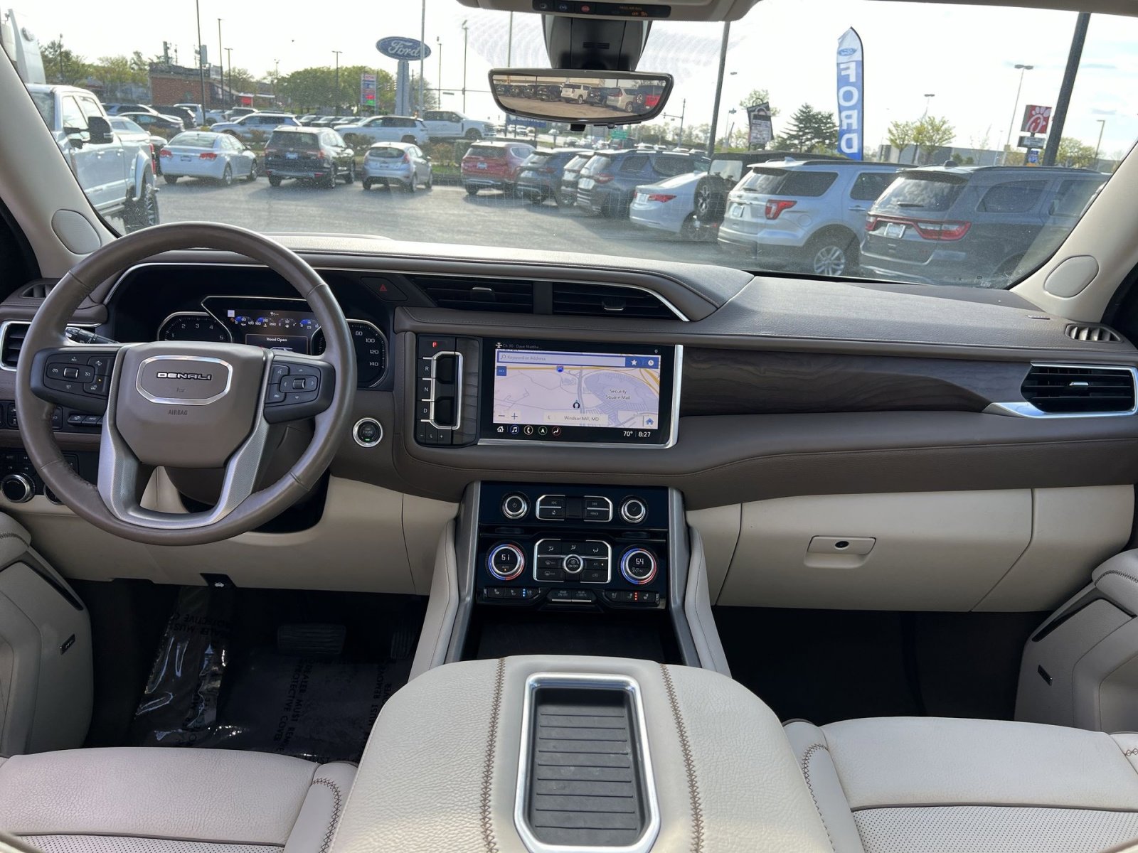 Used 2021 GMC Yukon Denali w/ Denali Premium Package image 31