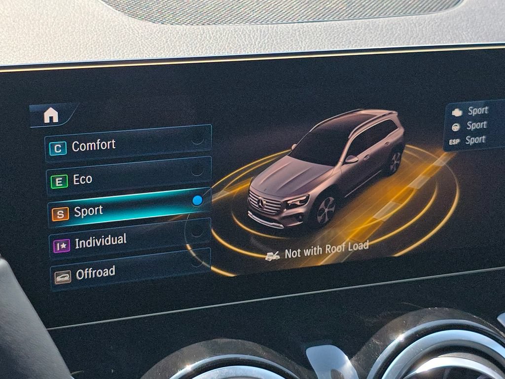 New 2026 Mercedes-Benz GLB 250 4MATIC image 33