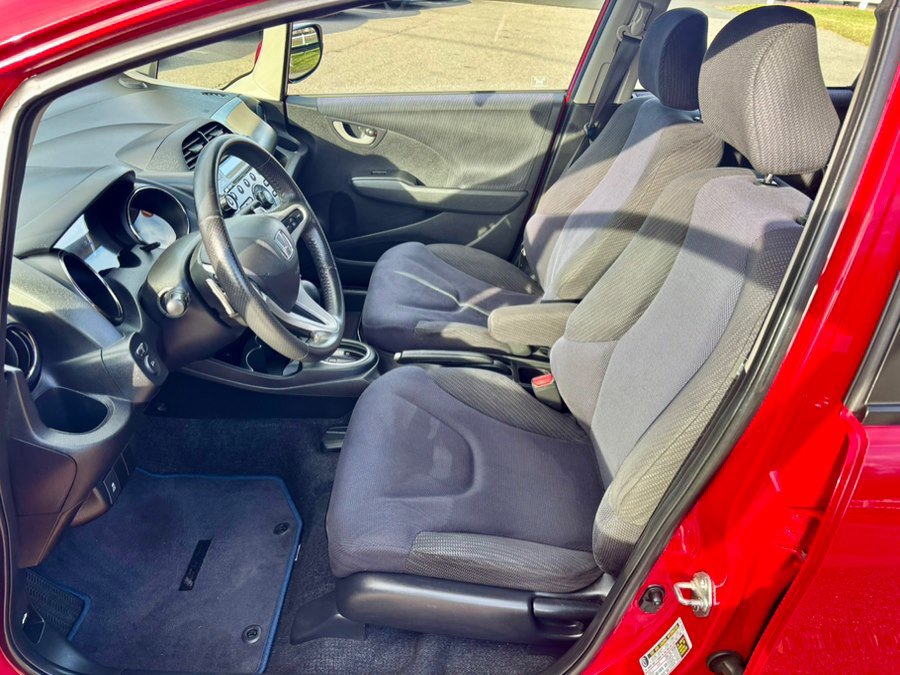 Used 2013 Honda Fit Sport image 11