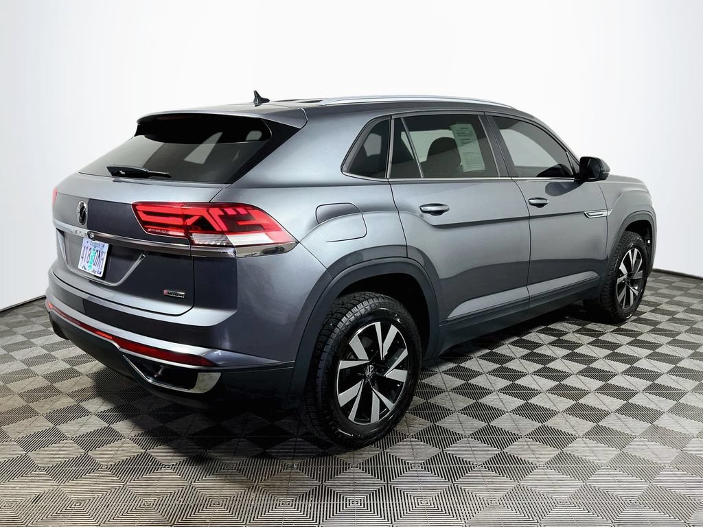 Used 2022 Volkswagen Atlas Cross Sport SE AWD/4WD image 7