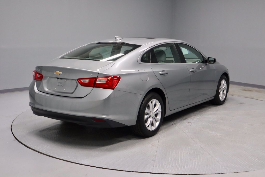 Used 2023 Chevrolet Malibu LT FWD image 10