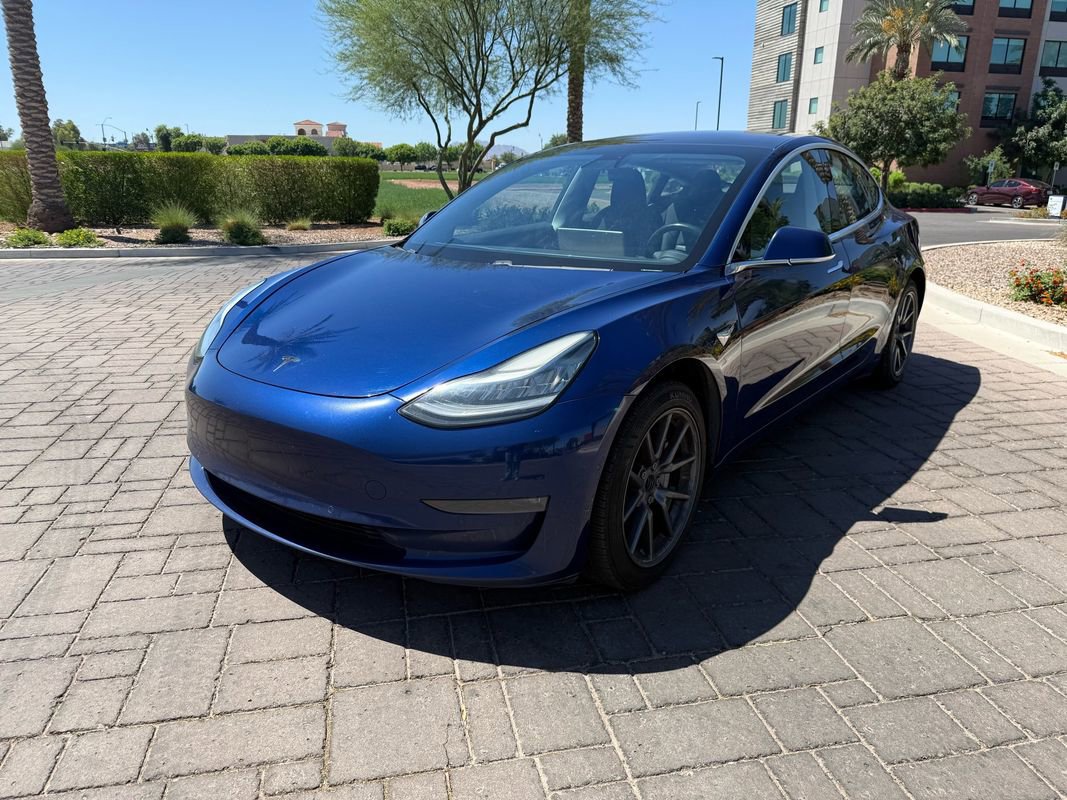 Used 2018 Tesla Model 3 Mid Range RWD image 7
