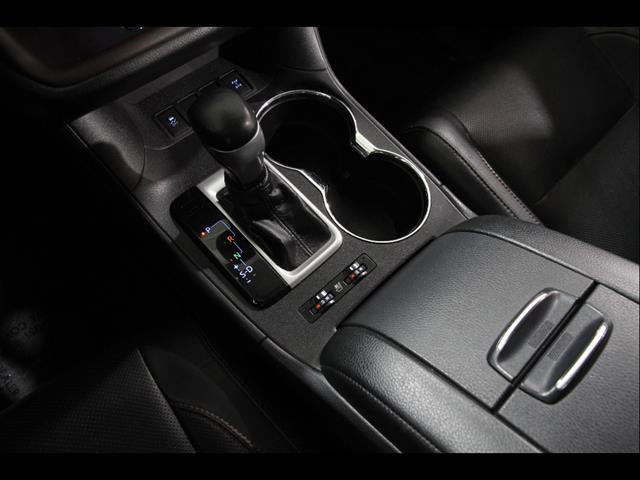 Used 2019 Toyota Highlander Limited AWD/4WD image 13