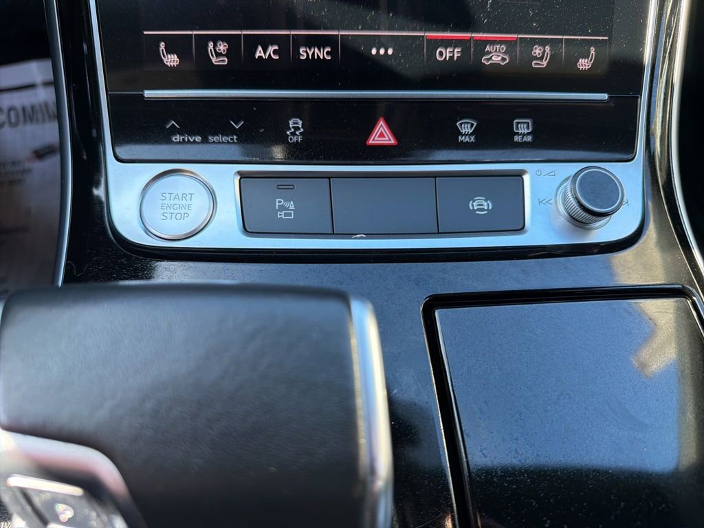 Used 2020 Audi A8 L 4.0T w/ Executive Package image 31