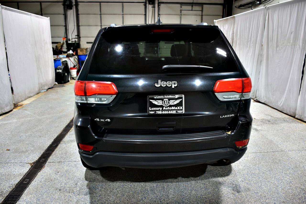 Used 2014 Jeep Grand Cherokee Laredo w/ Quick Order Package 23E AWD/4WD image 28