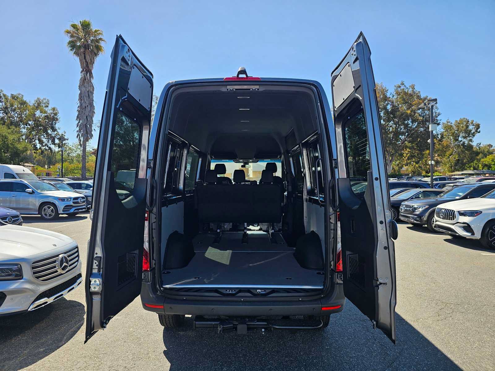 New 2026 Mercedes-Benz Sprinter 2500 image 18