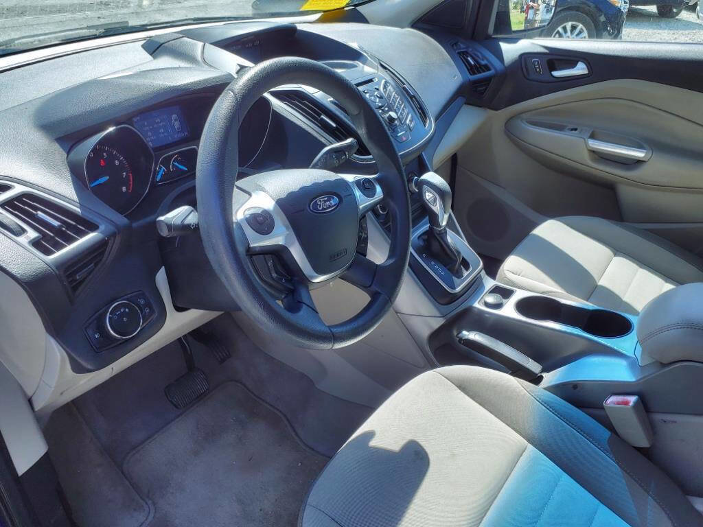 Used 2013 Ford Escape SE FWD image 11