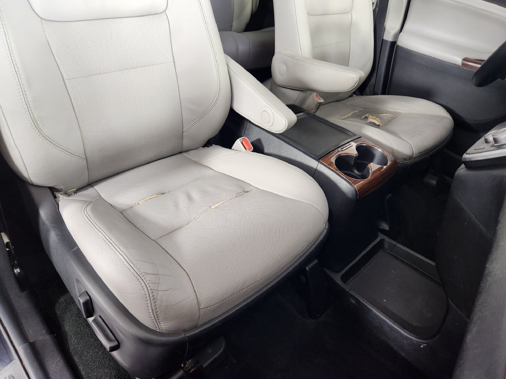 Used 2015 Toyota Sienna Limited Premium AWD/4WD image 11
