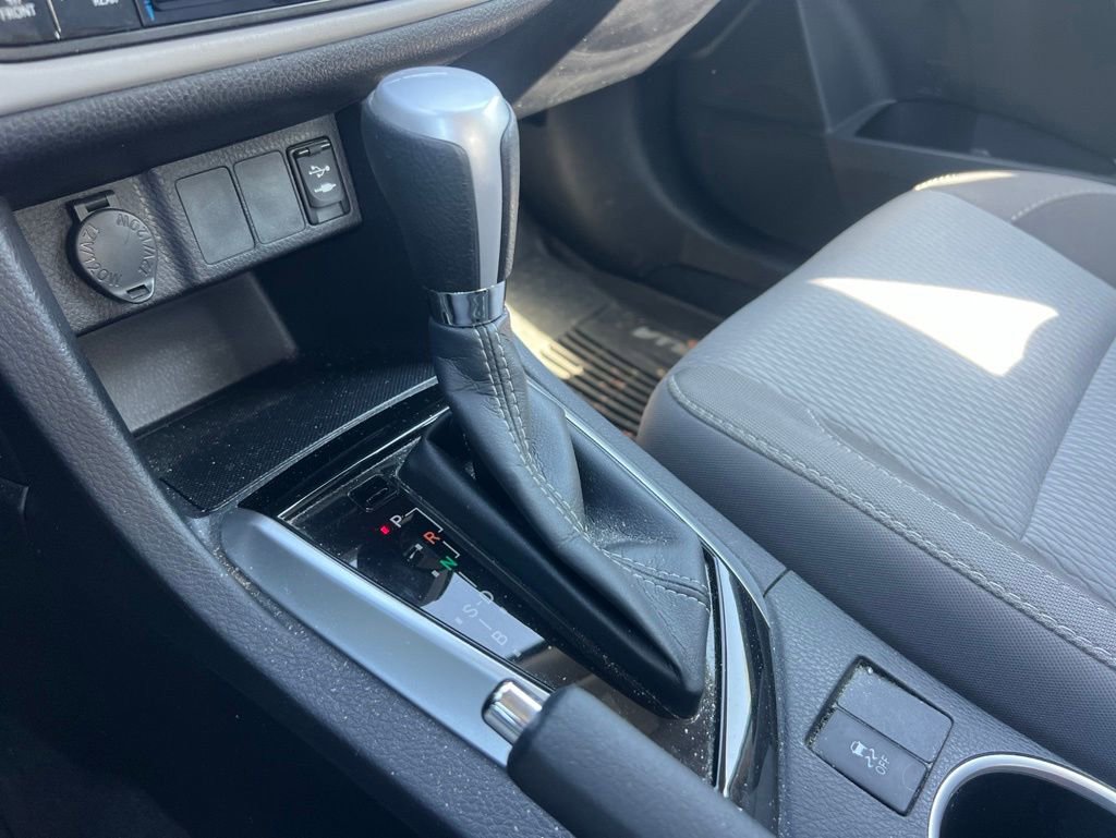 Used 2019 Toyota Corolla LE FWD image 4