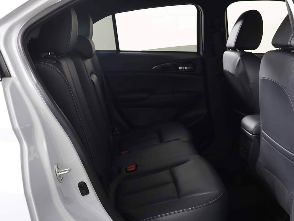 New 2026 Mitsubishi Eclipse Cross SEL image 32