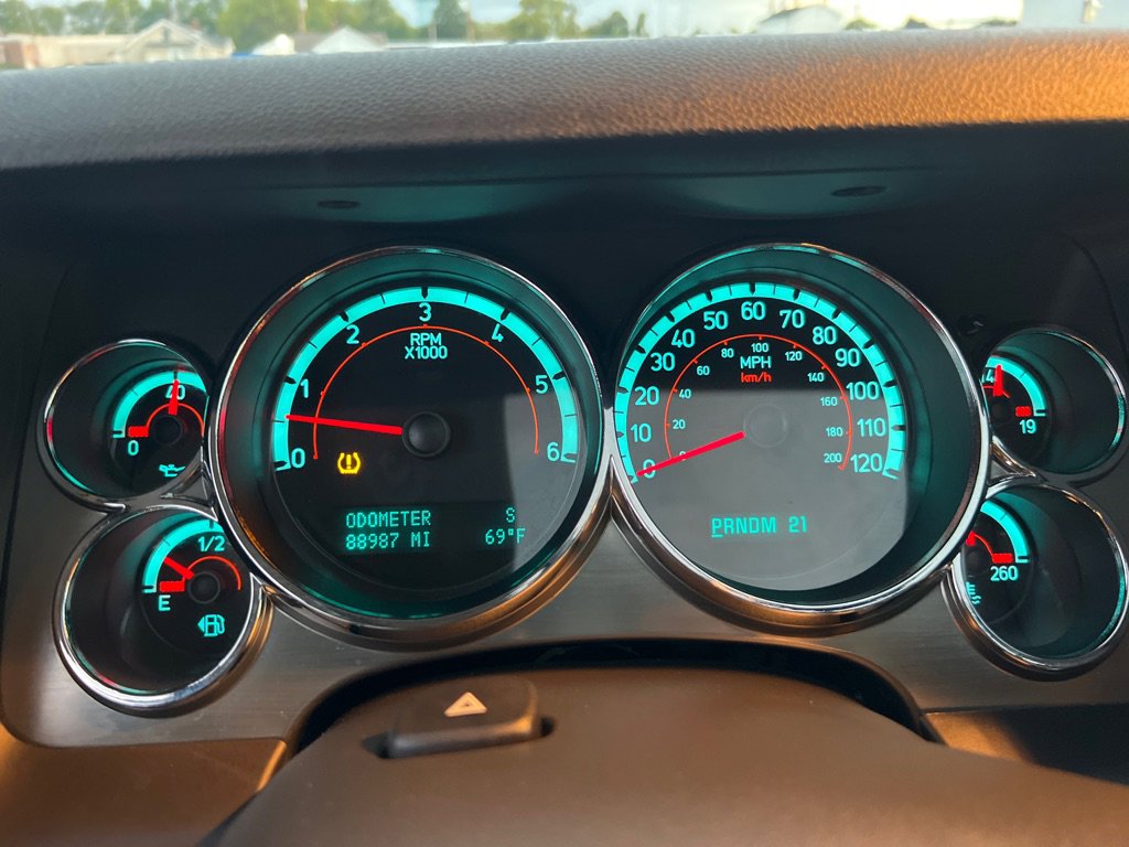 Used 2009 HUMMER H2 image 35