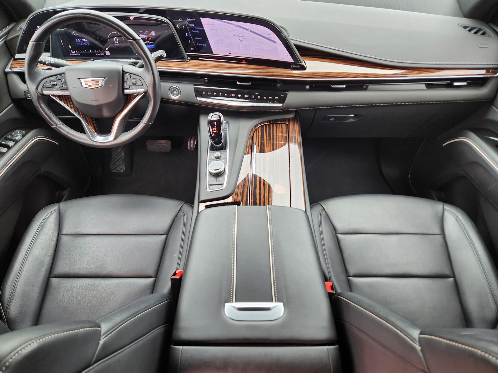Used 2024 Cadillac Escalade Luxury w/ LPO, Floor Liner Package RWD image 38