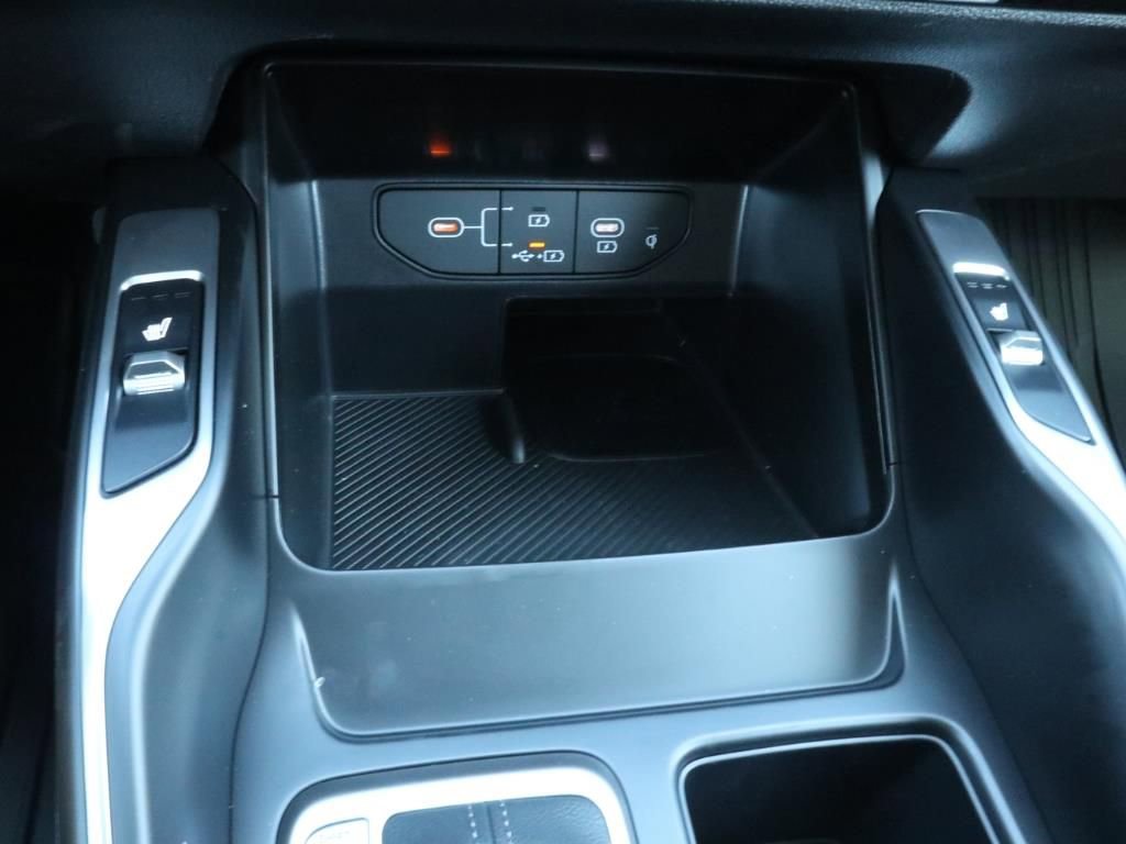 New 2025 Kia Sorento S w/ Panoramic Sunroof Package image 14