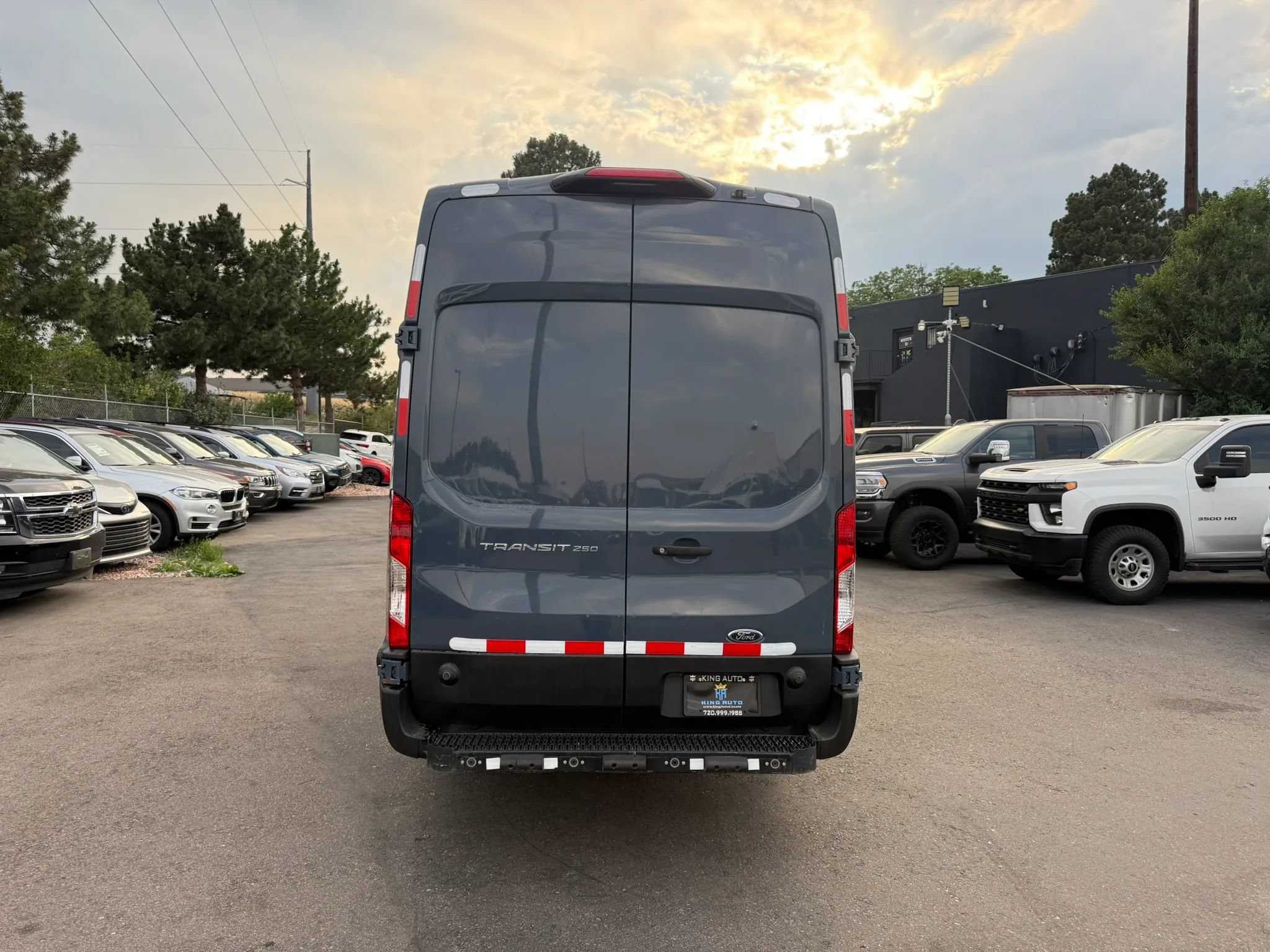 Used 2020 Ford Transit 250 148 High Roof Extended RWD image 3