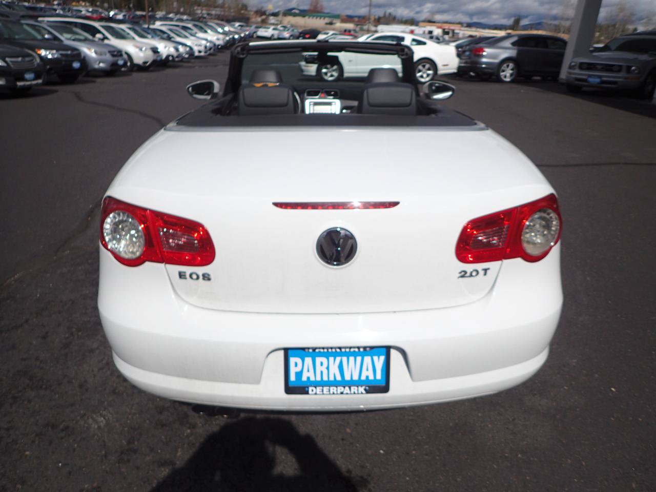 Used 2009 Volkswagen Eos Lux FWD image 12