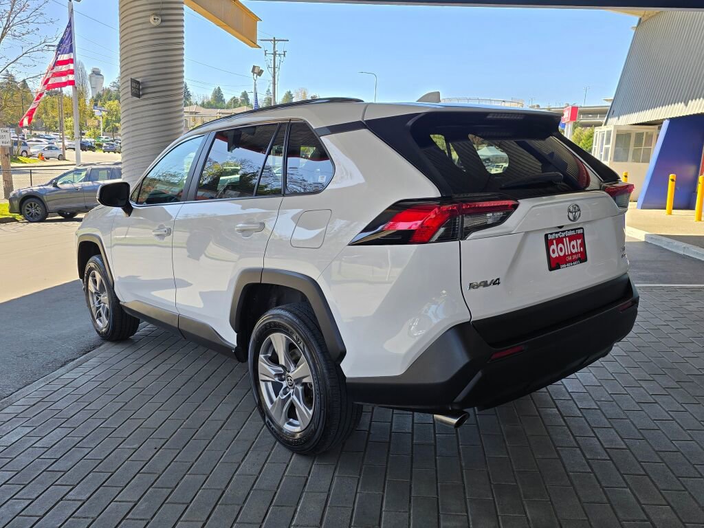 Used 2024 Toyota RAV4 XLE w/ Convenience Package AWD/4WD image 7