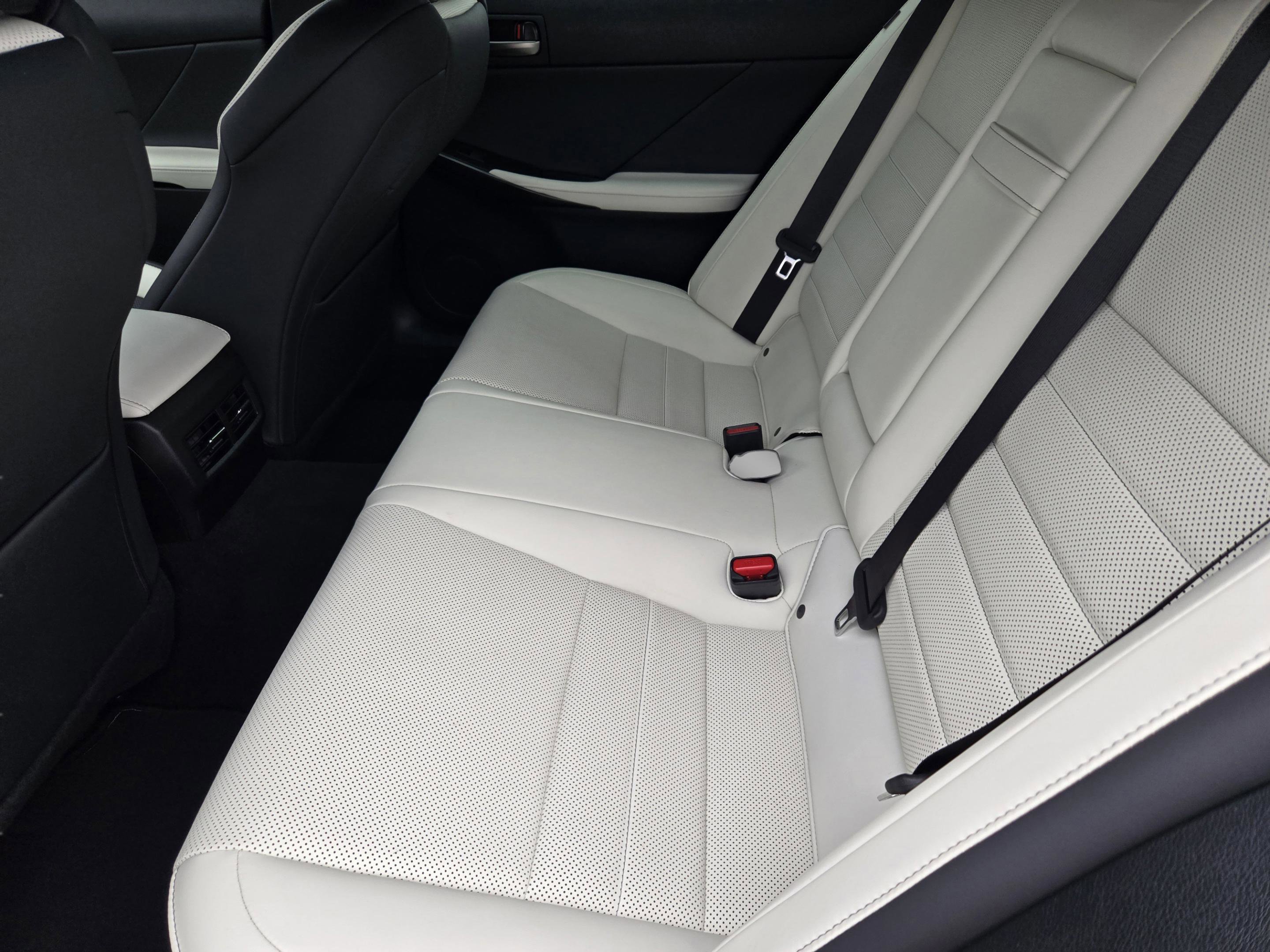 Used 2021 Lexus IS 350 F Sport w/ Navigation Package image 41