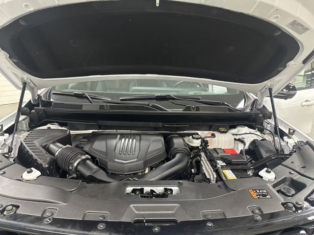 Used 2024 Chevrolet Traverse RS w/ LPO, Floor Liner Package AWD/4WD image 27