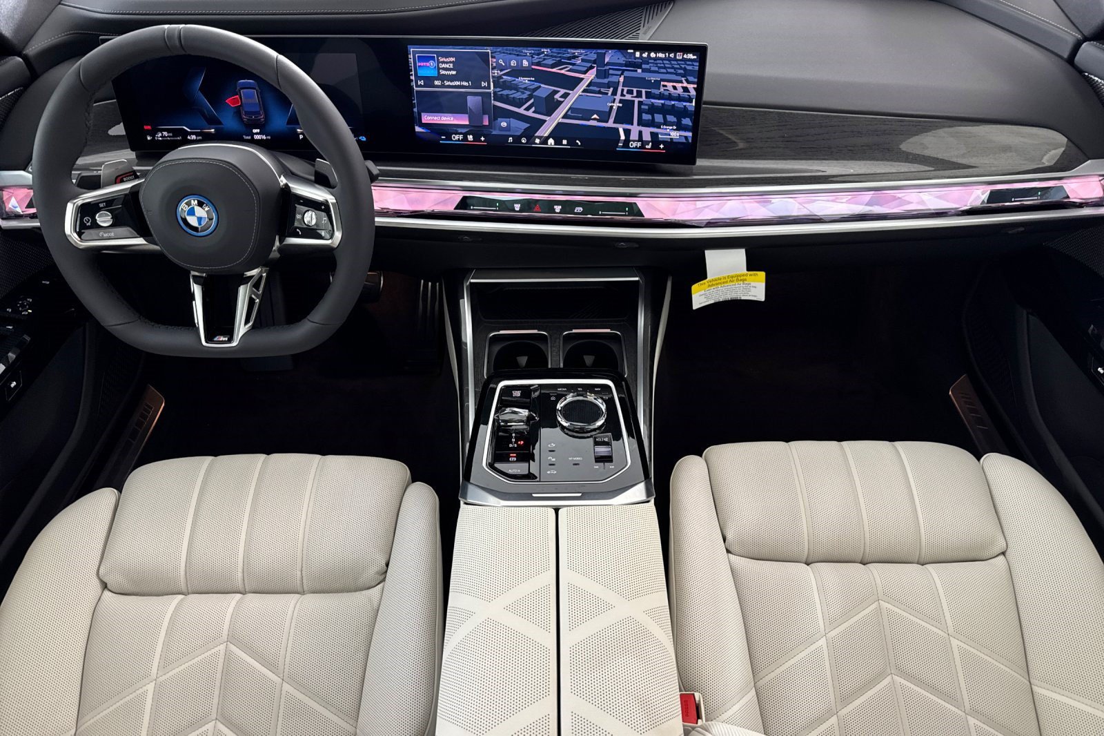 New 2026 BMW 750e xDrive w/ Premium Package AWD/4WD image 15