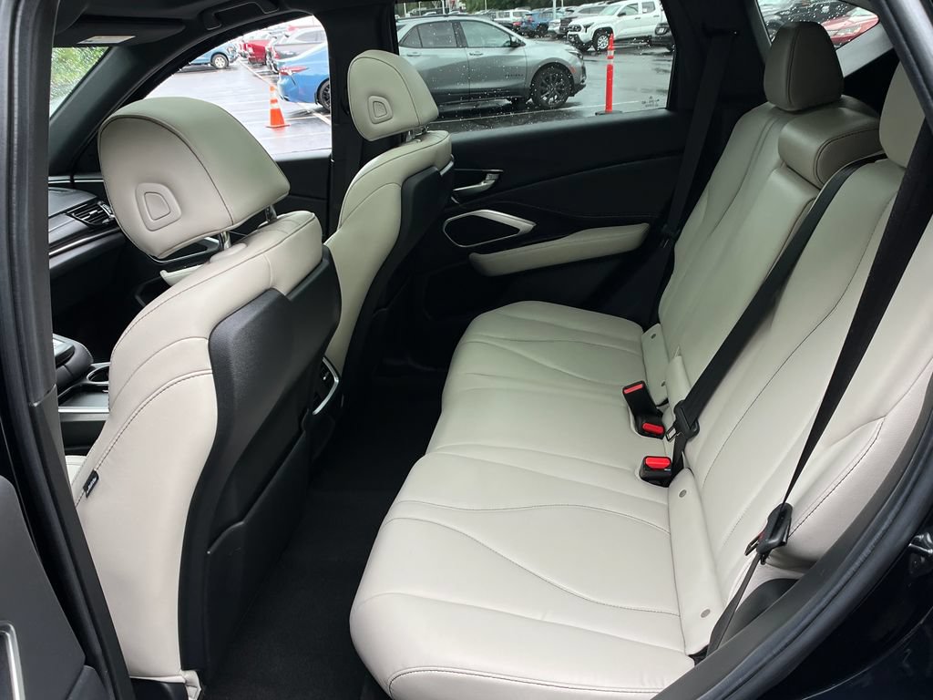 Used 2025 Acura RDX SH-AWD image 21