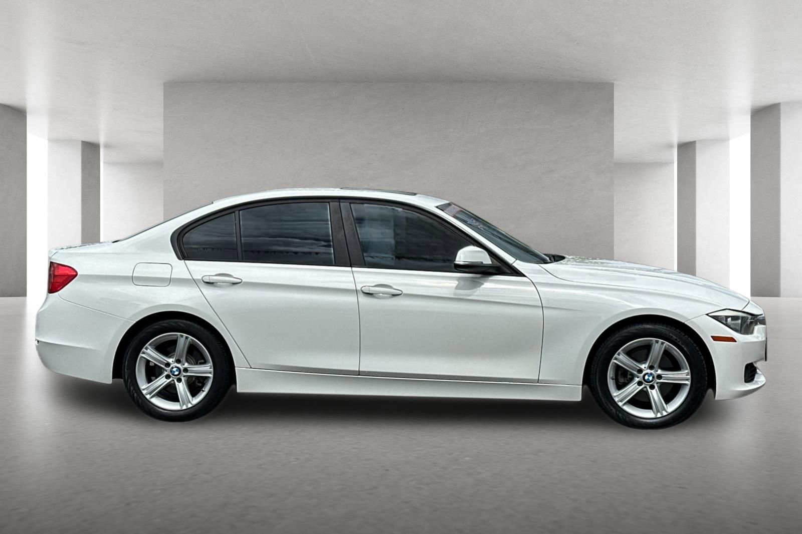 Used 2013 BMW 328i Sedan image 3