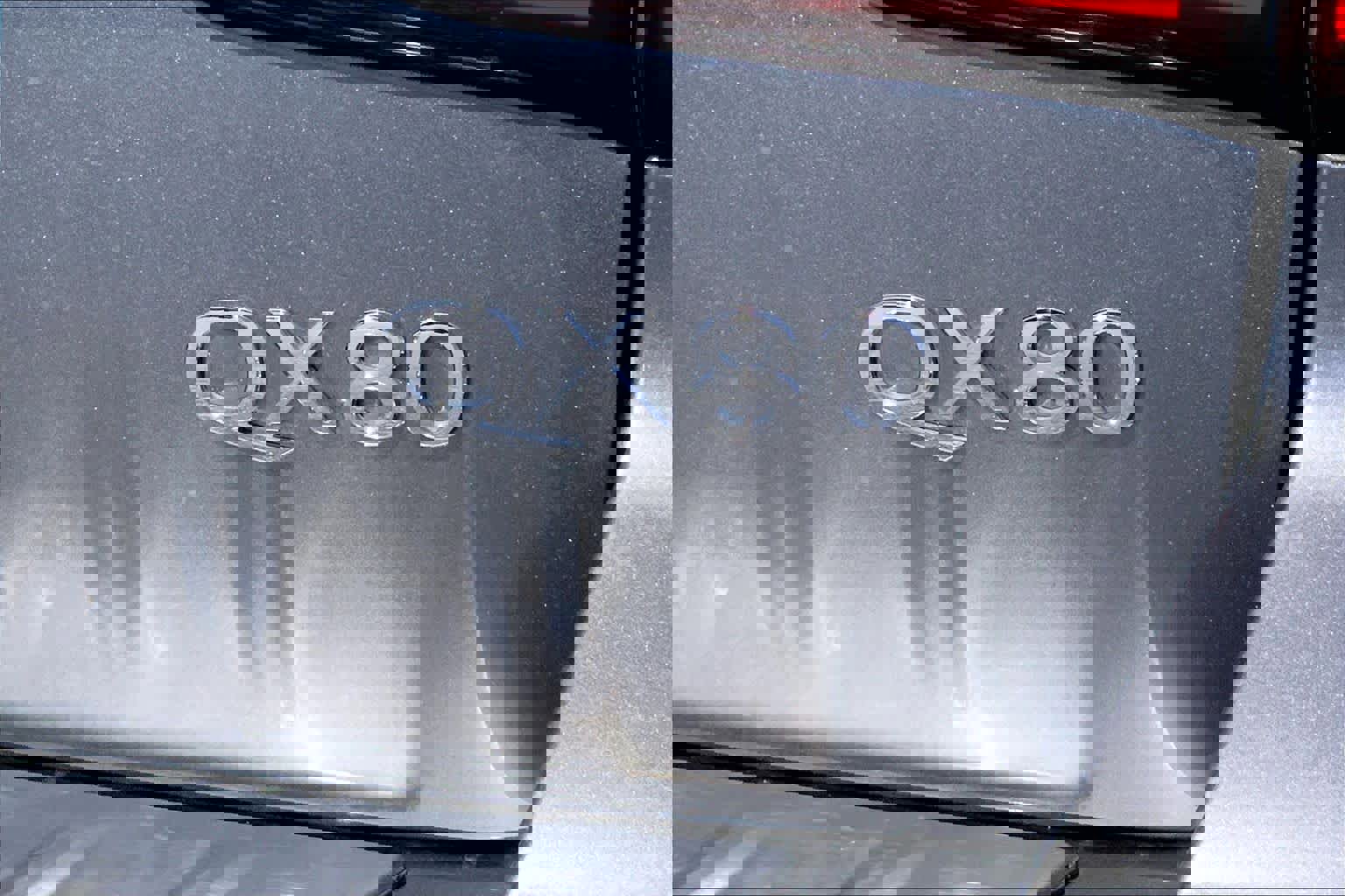 Used 2019 INFINITI QX80 Luxe image 10