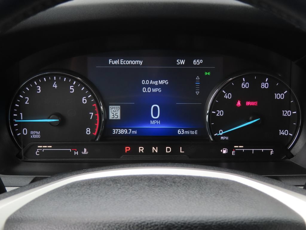 Used 2023 Ford Explorer XLT w/ Equipment Group 202A AWD/4WD image 15