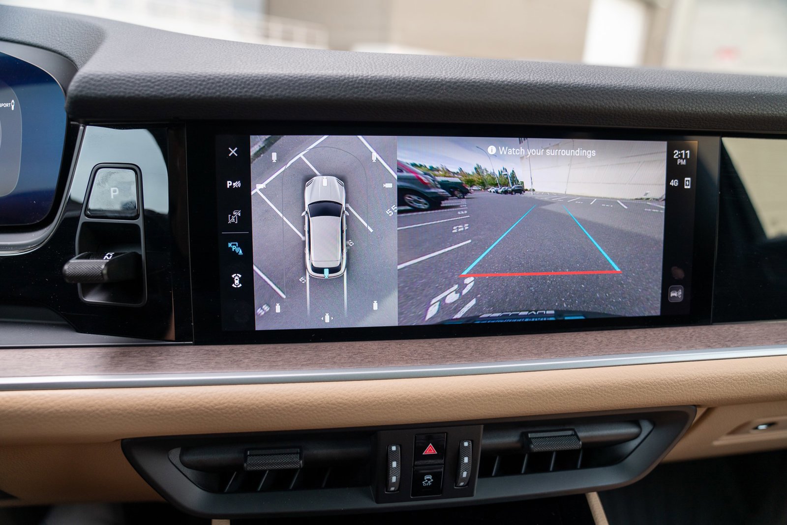 Used 2025 Porsche Cayenne image 18