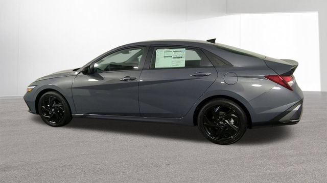 New 2026 Hyundai Elantra Sport FWD image 6