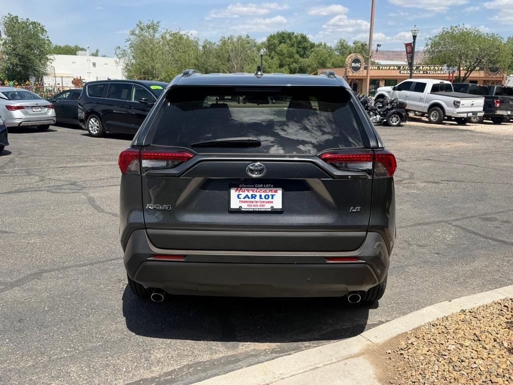 Used 2021 Toyota RAV4 LE w/ Carpet Mat Package (TMS) FWD image 6