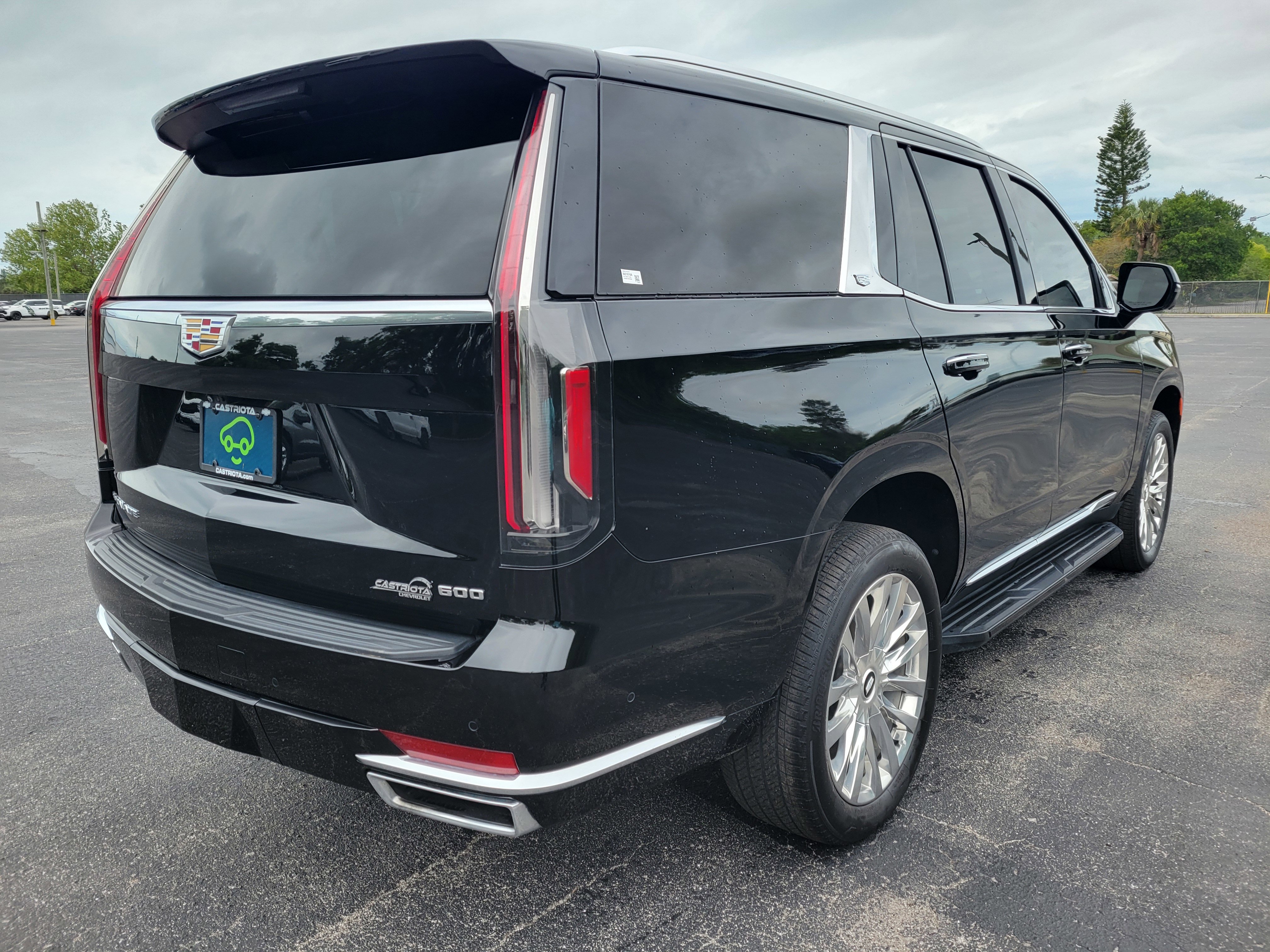 Certified 2023 Cadillac Escalade Premium Luxury AWD/4WD image 5