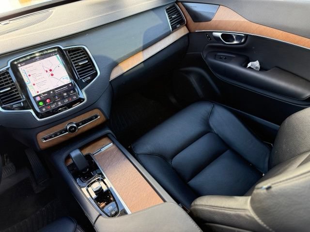 Used 2023 Volvo XC90 B6 Plus AWD/4WD image 10