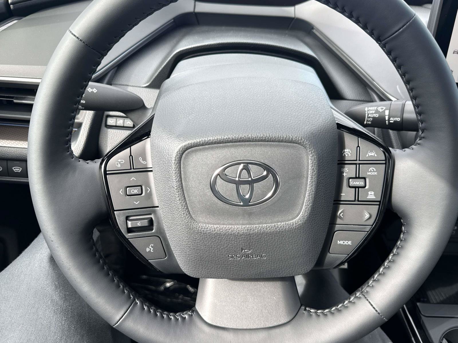 New 2027 Toyota Prius Limited FWD image 23