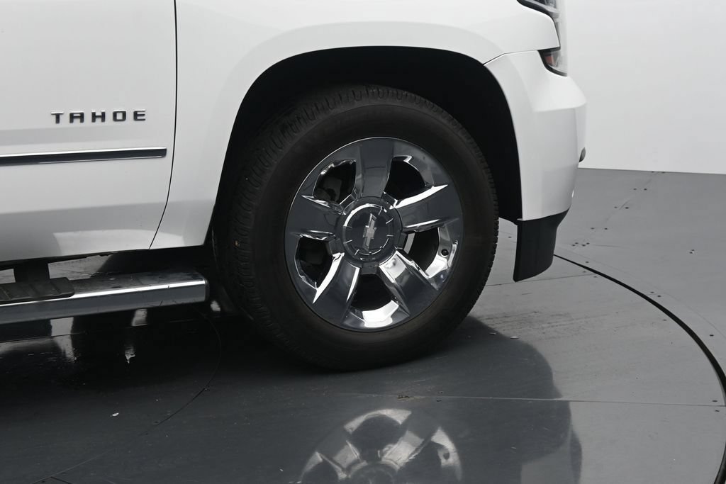 Used 2017 Chevrolet Tahoe LT w/ LT Signature Package AWD/4WD image 11
