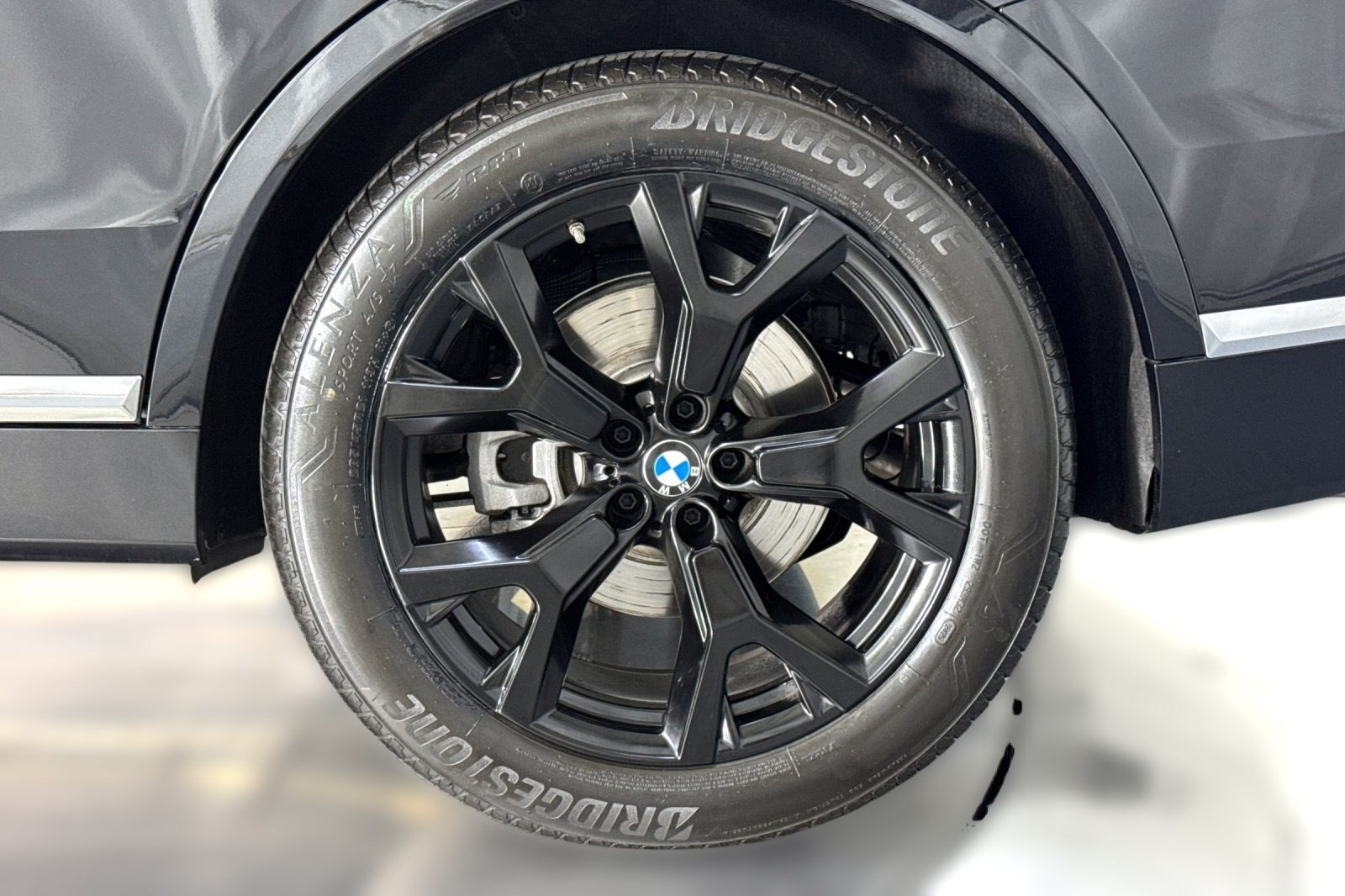 Used 2026 BMW X7 xDrive40i AWD/4WD image 13