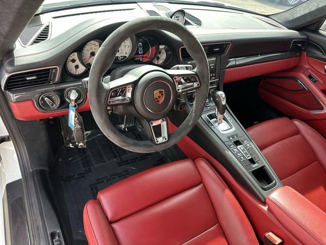 Used 2014 Porsche 911 Turbo S image 9