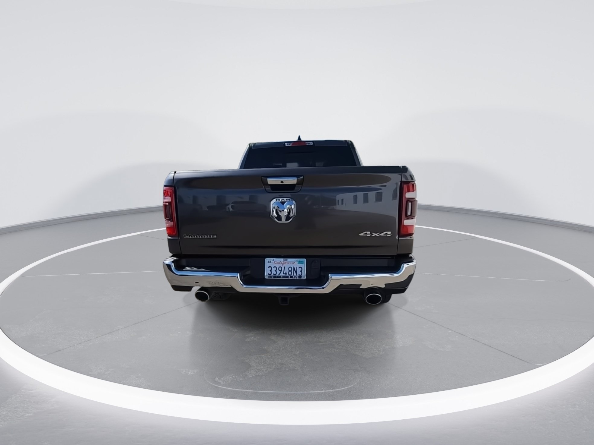 Used 2022 RAM 1500 Laramie AWD/4WD image 7