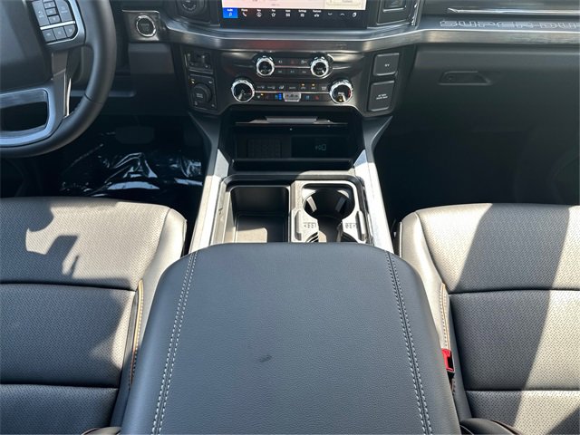 New 2025 Ford F350 Lariat w/ Lariat Ultimate Package image 15