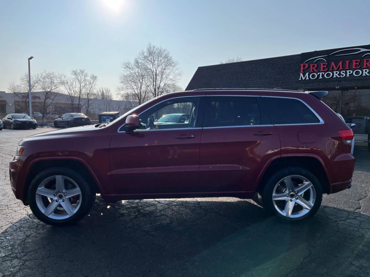 Used 2014 Jeep Grand Cherokee Altitude AWD/4WD image 2